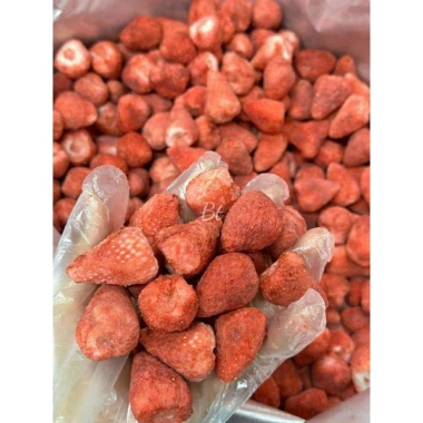 Dâu Sấy Giòn Thắm Khôi 200g - Đặc Sản Ngon, Giòn Tan, Giá Ưu Đãi 197k