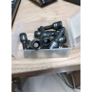 Đầu vít bắn tôn Makita 8x42mm - Hộp 10 cái, bền bỉ, giá ưu đãi 80.000₫