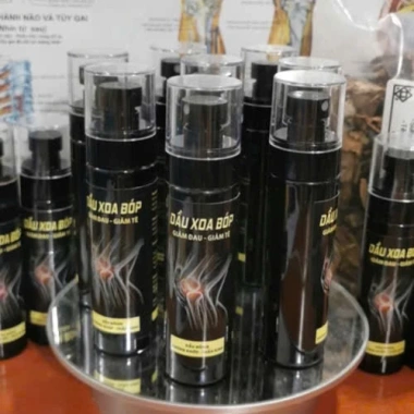 Dầu xịt xoa bóp xương khớp Diệu Nghiệm 50ml - Giảm đau nhức cơ xương khớp, chỉ 39.000đ