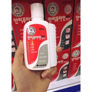 Dầu Xoa Bóp Hàn Quốc Chai Đỏ - Dầu Gió Nóng Xương Khớp, Con Lăn Massage, Giá 80.000đ