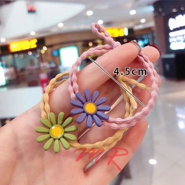 Dây buộc tóc hoa cúc Hàn Quốc – Trang điểm tóc duyên dáng, giảm còn 23.652 VND 7 Dây buộc tóc hoa cúc Hàn Quốc – Trang điểm tóc duyên dáng, giảm còn 23.652 VND 7
