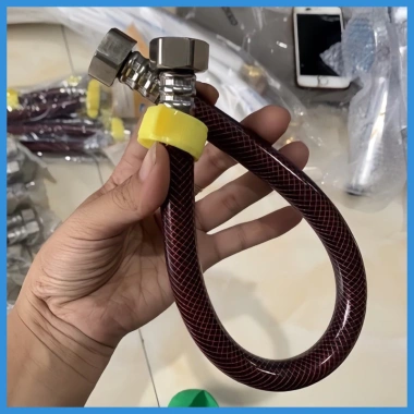 Dây cấp nước bình nóng lạnh và bồn cầu ren tiêu chuẩn 21mm - Giá chỉ 18.900đ