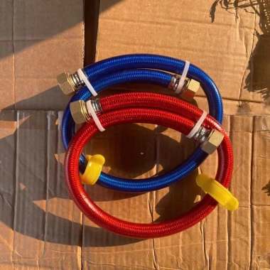 Dây cấp nước nóng lạnh 3 lớp chịu nhiệt, ốc đồng, dùng cho bồn cầu, giá 30.000₫