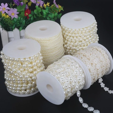 Dây chuỗi hạt ngọc - Trang trí nhà hàng, hoa cưới, handmade, giá ưu đãi 8.400₫ 4