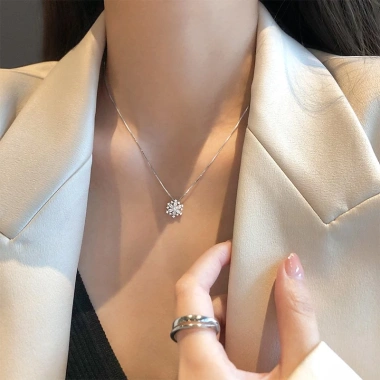 Dây chuyền bạc bông tuyết nữ TUNA SILVER - Vòng cổ đính đá cao cấp, cam kết chuẩn bạc, giảm giá 499k