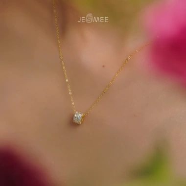Dây chuyền bạc nữ Charisma Jesmee 925 mặt đá bạc thanh lịch sang trọng Giá 459.000 VND