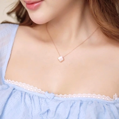 Dây chuyền bạc nữ mạ vàng hồng 18K LAVESTA LAV138 Sana mặt cỏ 4 lá, thanh lịch 4