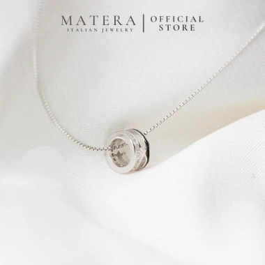 Dây chuyền bạc nữ MATERA S925 vòng tròn sao đính đá sang trọng, chỉ 676.000₫ 7 Dây chuyền bạc nữ MATERA S925 vòng tròn sao đính đá sang trọng, chỉ 676.000₫ 7