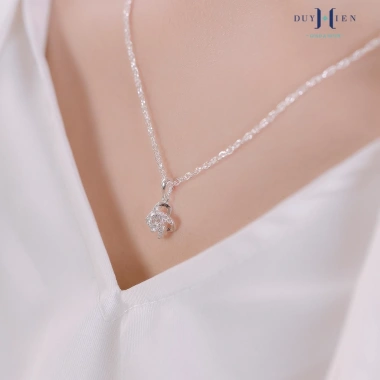 Dây Chuyền Bạc Nữ S990 Love Knot Nhỏ Xinh - Thiết Kế Hiện Đại, Trẻ Trung, Giá 769.000₫ 7 Dây Chuyền Bạc Nữ S990 Love Knot Nhỏ Xinh - Thiết Kế Hiện Đại, Trẻ Trung, Giá 769.000₫ 7