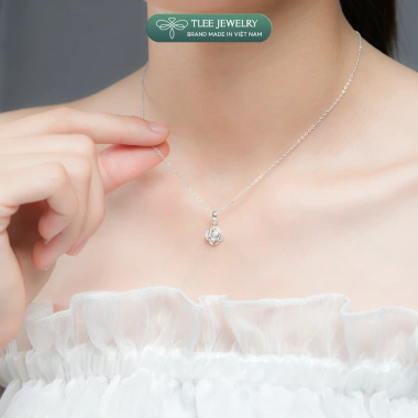 Dây chuyền bạc nữ TLEE cỏ bốn lá cánh tim đính đá sang trọng - May mắn, giảm giá 650k