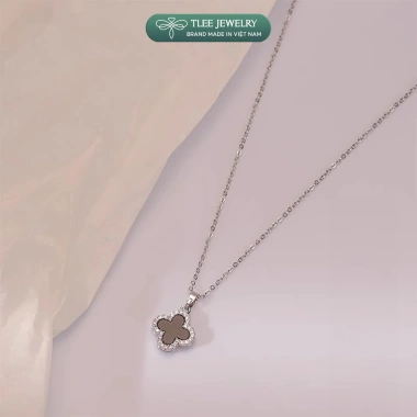 Dây chuyền bạc nữ TLEE mặt cỏ bốn lá hai mặt đen trắng viền đá lấp lánh - Giá chỉ 624.000₫ 4
