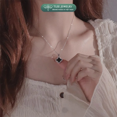 Dây chuyền bạc nữ TLEE mặt cỏ bốn lá hai mặt đen trắng viền đá lấp lánh - Giá chỉ 624.000₫ 5