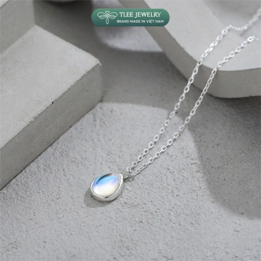 Dây chuyền bạc TLEE mặt moonstone giọt nước D240 - Giá ưu đãi 624.000 VND 4 Dây chuyền bạc TLEE mặt moonstone giọt nước D240 - Giá ưu đãi 624.000 VND 4
