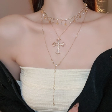 Dây chuyền cổ áo mặt Thánh Giá và Ngôi Sao, thiết kế độc quyền nhẹ nhàng, quý phái, chỉ 62.980₫ 9