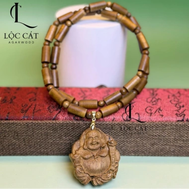 Dây chuyền Di Lạc Trầm hương Lộc Cát 6-8mm phong thủy may mắn - Giá ưu đãi 350.000 VNĐ 3 Dây chuyền Di Lạc Trầm hương Lộc Cát 6-8mm phong thủy may mắn - Giá ưu đãi 350.000 VNĐ 3