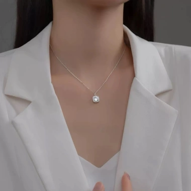 Dây chuyền nữ bạc 7mm Moissanite mặt vuông thanh lịch - tặng hộp & bộ VS, chỉ 220k
