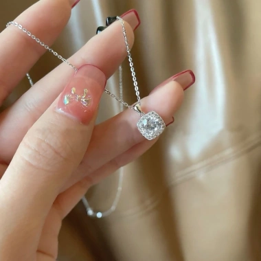 Dây chuyền nữ bạc 7mm Moissanite mặt vuông thanh lịch - tặng hộp & bộ VS, chỉ 220k