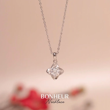 Dây chuyền nữ bạc xi bạch kim Moissanite 6.5 ly KC106 cỏ 4 lá Bonheur - 1,6 triệu