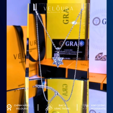 Dây chuyền nữ Kim Cương Moissanite 1 Carat chính hãng VELOURA - Ngôi sao sáu cánh GRA VJDC012 giá ưu đãi 1,169,000 VND 4 Dây chuyền nữ Kim Cương Moissanite 1 Carat chính hãng VELOURA - Ngôi sao sáu cánh GRA VJDC012 giá ưu đãi 1,169,000 VND 4