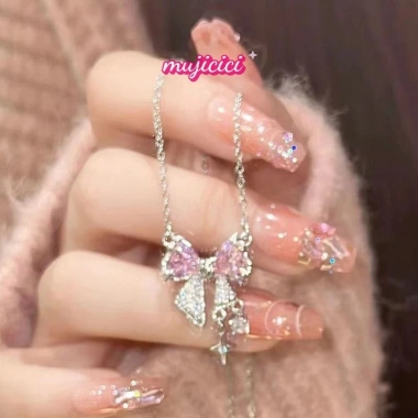 Dây chuyền tua rua hình nơ nữ phong cách ngọt ngào, dễ phối đồ, chỉ 12.970 VND 2 Dây chuyền tua rua hình nơ nữ phong cách ngọt ngào, dễ phối đồ, chỉ 12.970 VND 2
