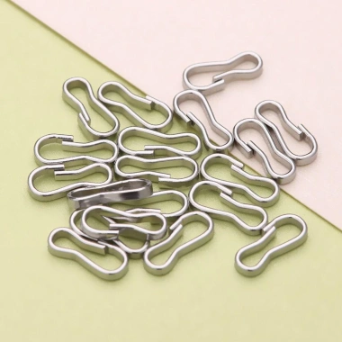 Dây chuyền túi búp bê CORSAKI chất lượng cao, khóa 9mm kẹp móc - Giá chỉ 55.000 VND 3 Dây chuyền túi búp bê CORSAKI chất lượng cao, khóa 9mm kẹp móc - Giá chỉ 55.000 VND 3