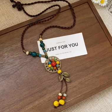 Dây chuyền vòng lá rủ vintage – Thiết kế Hán phục tân trung hoa, phụ kiện nữ 6 Dây chuyền vòng lá rủ vintage – Thiết kế Hán phục tân trung hoa, phụ kiện nữ 6