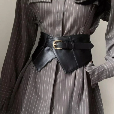 Dây Đai Corset Eo Hẹp CABEZA Da PU Gothic Dễ Điều Chỉnh Giảm Mỡ Bụng 4 Dây Đai Corset Eo Hẹp CABEZA Da PU Gothic Dễ Điều Chỉnh Giảm Mỡ Bụng 4