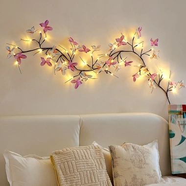 Dây Đèn LED Hình Bướm Ánh Sáng Vàng Ấm - Trang Trí Phòng Giá 99.000 VNĐ