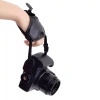 Dây đeo cổ tay máy ảnh giả da tam giác - Thiết kế bền, giá 45.000₫, giảm ngay 2