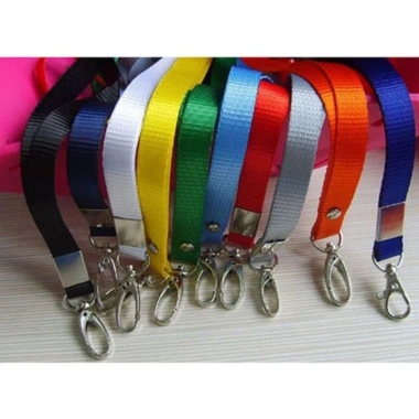 Dây đeo thẻ lụa 1cm móc xoay 360 - Bảng tên chuyên nghiệp, giảm còn 12.000đ