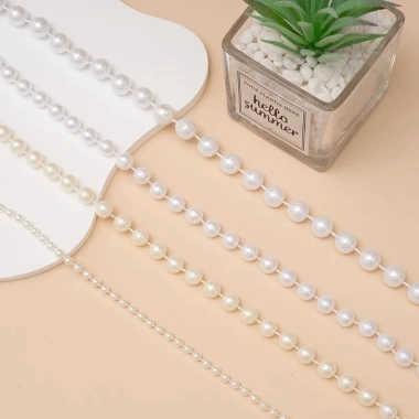 Dây hạt ngọc trai nhựa trắng trang trí bó hoa, tiệc, handmade lẻ mét Giá 10.000 VNĐ 2
