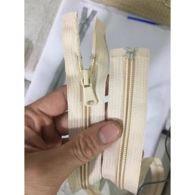 Dây kéo khoá chống nắng 1m2 cước răng 5 - 5 chiếc siêu bền, giảm giá 50.000đ