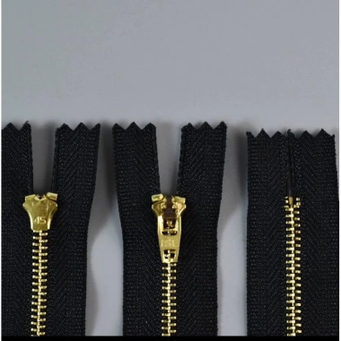Dây kéo quần jean đen 16cm 1 sợi - Giá chỉ 10.000 VND, giảm từ 12.500, bền, dễ may