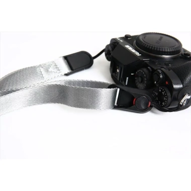 Dây máy ảnh đeo cổ PD-12 tháo nhanh 2cm bản nhỏ cho microless, siêu gọn nhẹ, giá ưu đãi 3 Dây máy ảnh đeo cổ PD-12 tháo nhanh 2cm bản nhỏ cho microless, siêu gọn nhẹ, giá ưu đãi 3