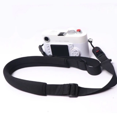 Dây máy ảnh đeo cổ Quick Release có đệm vai - Thao tác nhanh, chỉ 126.000 VND