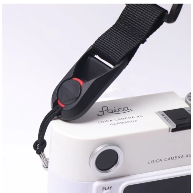 Dây máy ảnh đeo cổ Quick Release có đệm vai - Thao tác nhanh, chỉ 126.000 VND