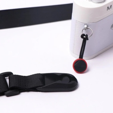 Dây máy ảnh đeo cổ Quick Release có đệm vai - Thao tác nhanh, chỉ 126.000 VND