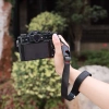 Dây máy ảnh đeo cổ tay A90 hand strap quick release - an toàn, tiện lợi, giảm còn 215.600 VND 4
