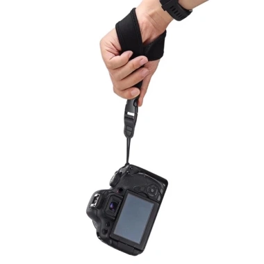 Dây máy ảnh đeo cổ tay Hand Strap - Giá 68.000₫, giảm 22% - Tay cầm chắc, thoải mái chụp ảnh