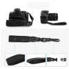 Dây máy ảnh đeo cổ tay Hand Strap Quick Release mềm – Siêu nhẹ, an toàn, giảm 22% chỉ 70.400₫ 3