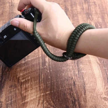 Dây máy ảnh Đeo Tay Paracord Đan – Đệm êm, bền chắc, giá chỉ 111.600 VND 4