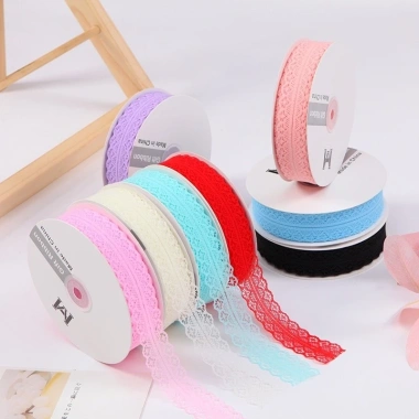 Dây ruy băng ren gói hoa 3cm Set 5 mét cột quà tặng cao cấp giá ưu đãi 22.000₫ 9 Dây ruy băng ren gói hoa 3cm Set 5 mét cột quà tặng cao cấp giá ưu đãi 22.000₫ 9
