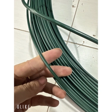 Dây thép bọc nhựa 10m loại 4li uốn dẻo không rỉ - Đa năng, giá chỉ 24.800đ