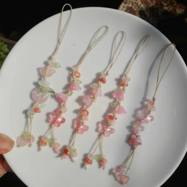Dây treo điện thoại hoa Lily nhiều màu sắc - Xeochu giá ưu đãi 28.000 VND 3 Dây treo điện thoại hoa Lily nhiều màu sắc - Xeochu giá ưu đãi 28.000 VND 3