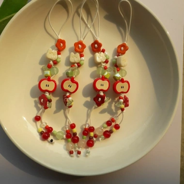 Dây treo điện thoại, túi xách, máy ảnh táo xanh & táo đỏ óng ánh - Keyring giá 36.5k giảm từ 44.5k 8 Dây treo điện thoại, túi xách, máy ảnh táo xanh & táo đỏ óng ánh - Keyring giá 36.5k giảm từ 44.5k 8