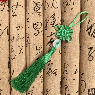 Dây treo ngọc bội kết đồng tâm đa màu - Giá sỉ 4.500đ, giảm ngay 1.080đ 10