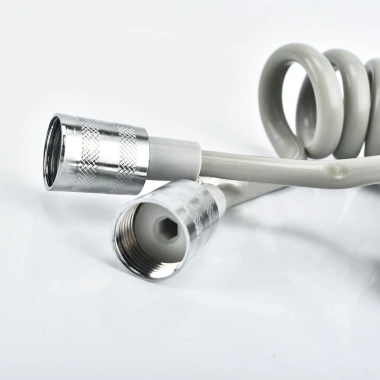 Dây xịt vệ sinh lò xo xoắn mềm 1.5m nhựa PP - Tiết kiệm không gian, chỉ 30.000đ