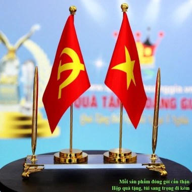 Đế Cắm Cờ Bàn Làm Việc - Vải Lụa 2 Lớp Bền Đẹp, Quà Tặng Hoàng Gia 598.000 VND 10 Đế Cắm Cờ Bàn Làm Việc - Vải Lụa 2 Lớp Bền Đẹp, Quà Tặng Hoàng Gia 598.000 VND 10