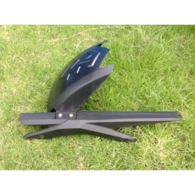 Dè Chắn Bùn Sau WINNER X V2-V3 CarBon Nhựa Đen - Giá 150k, Chống bùn, Dễ lắp