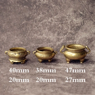 Đế đốt đồng thau hình sen - Chống cháy, bền bỉ, phù hợp cho bếp, giá ưu đãi 41.910₫ 6 Đế đốt đồng thau hình sen - Chống cháy, bền bỉ, phù hợp cho bếp, giá ưu đãi 41.910₫ 6